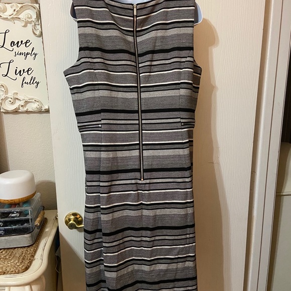 Calvin Klein jacquard sheath size 14 - Picture 4 of 7